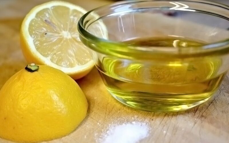 أهم فوائد زيت الزيتون والليمون للتنحيف قبل النوم